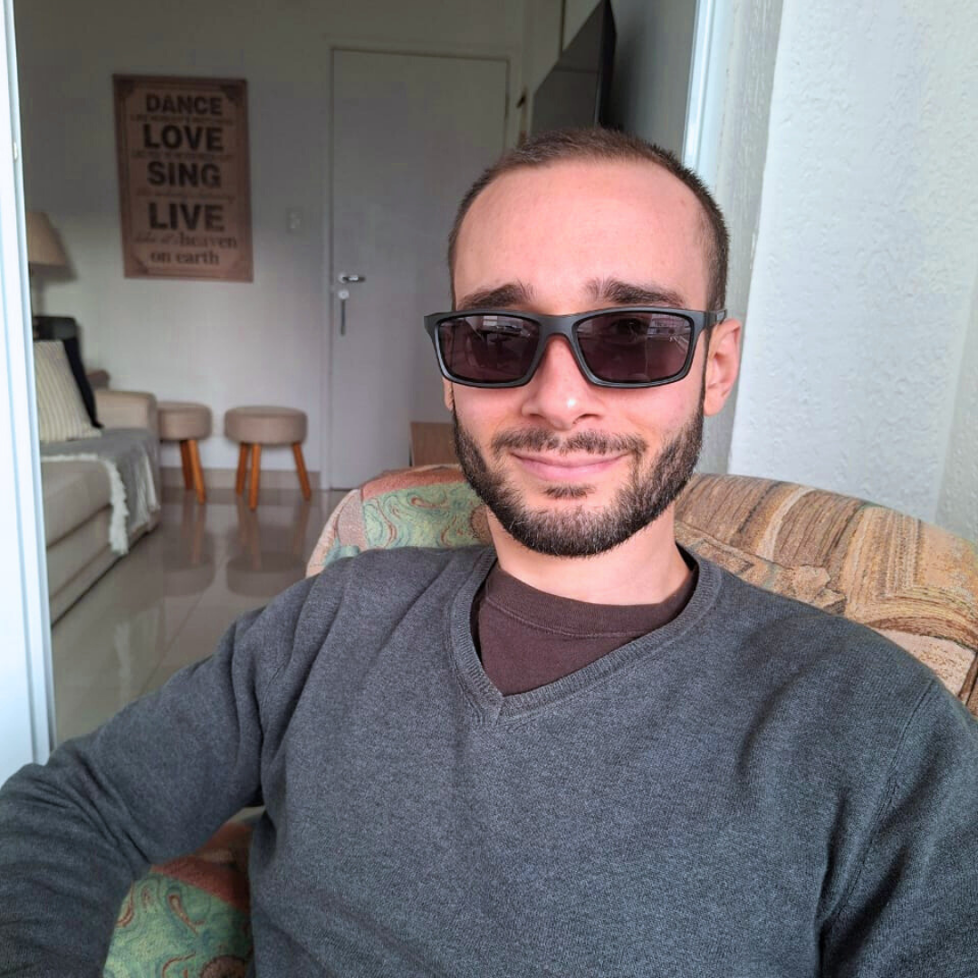 files/oculos-de-grau-kessy-872-preto-clip-on.png