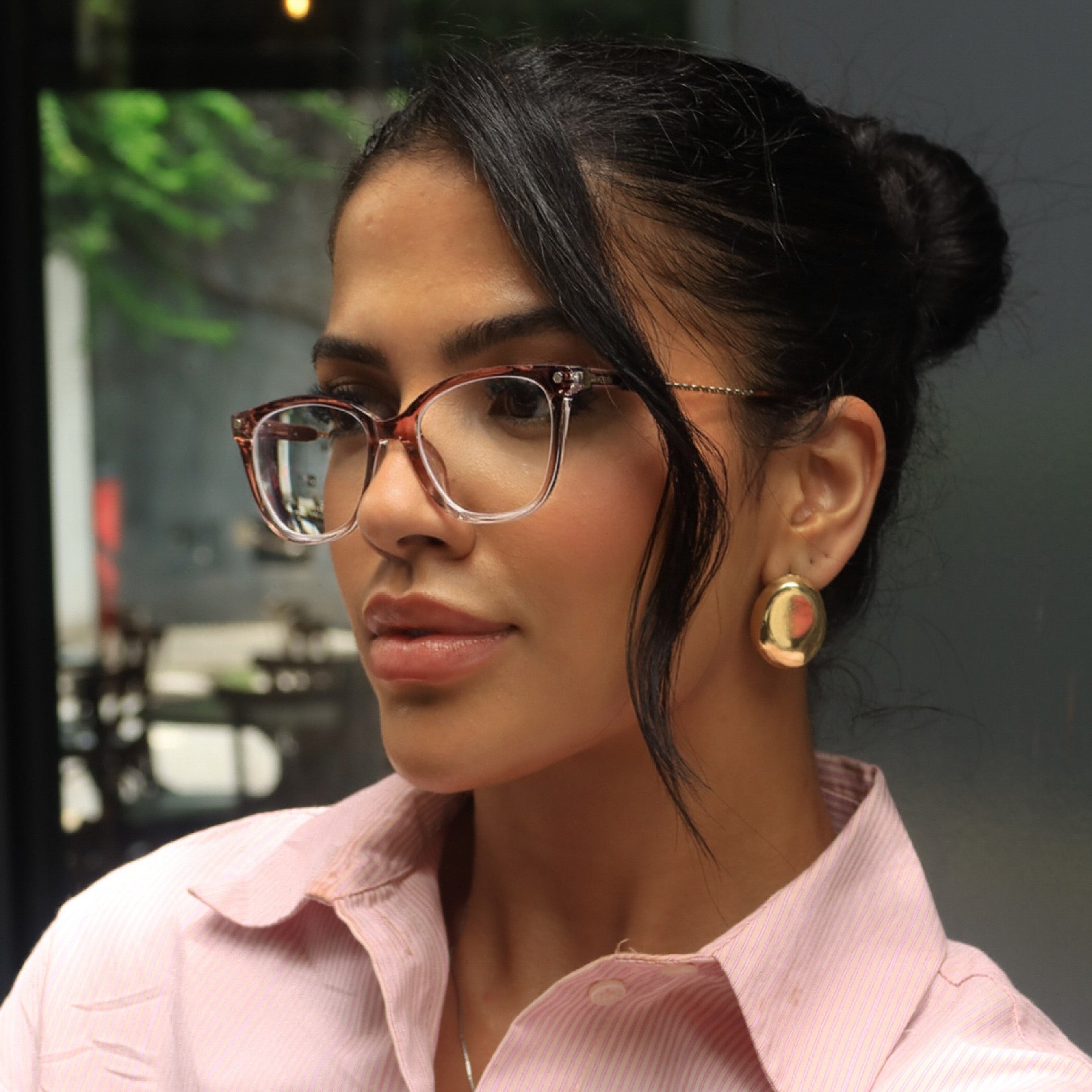 files/oculos_de_grau_kessy_333_rose_rosto_rosto.jpg