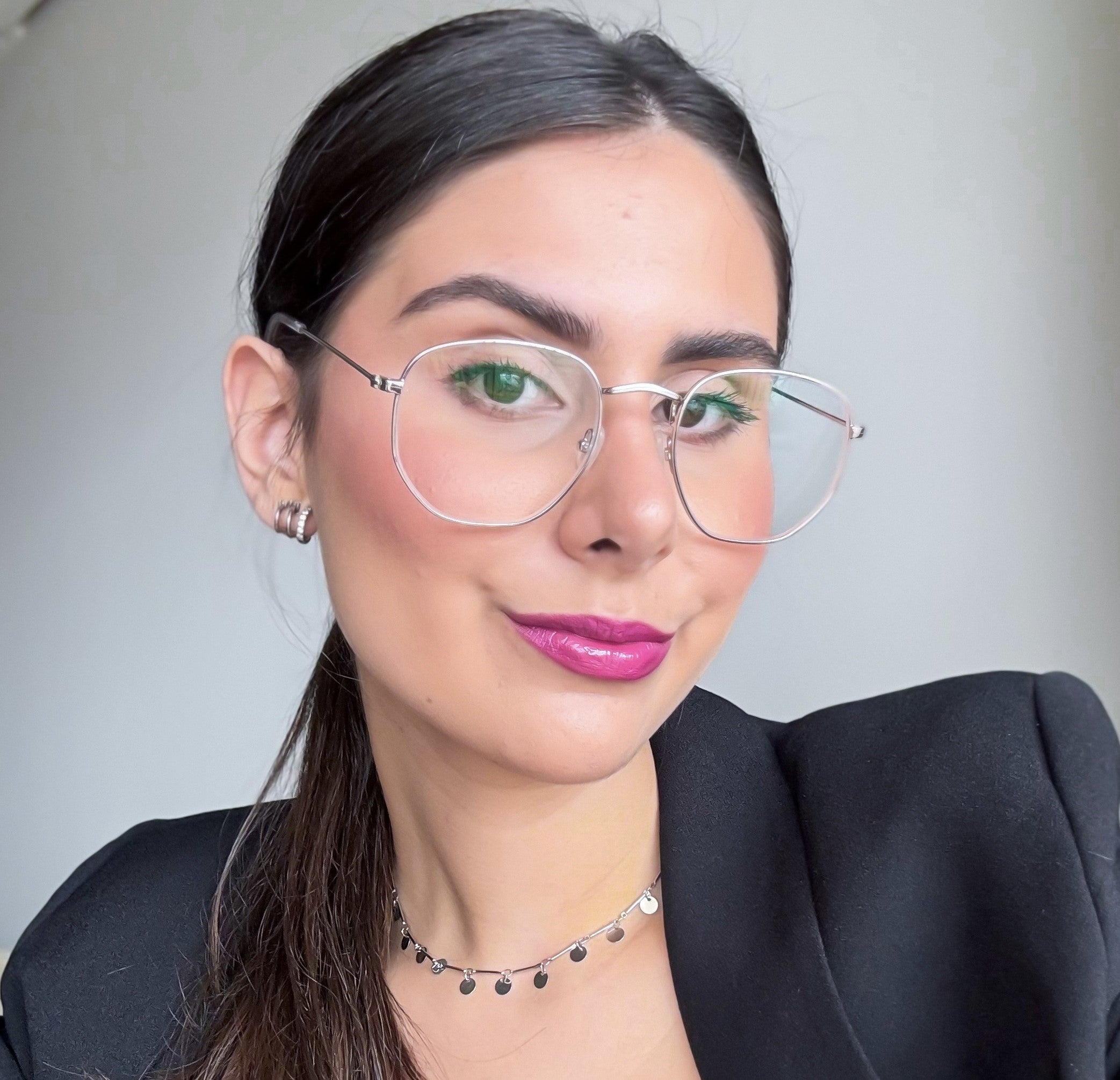 files/oculos_de_grau_kessy_956_prata_rosto.jpg