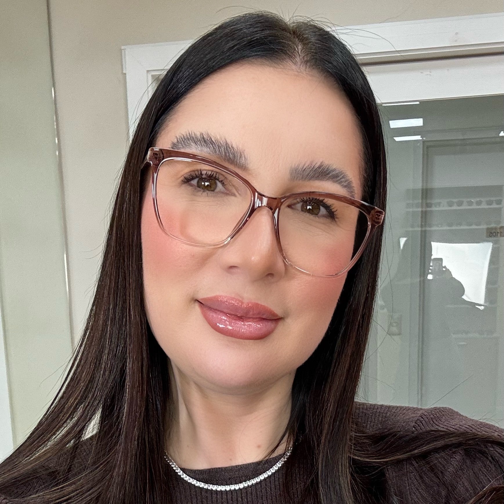files/oculos_de_grau_kessy_feminino_271_rose_degrade_rosto.jpg
