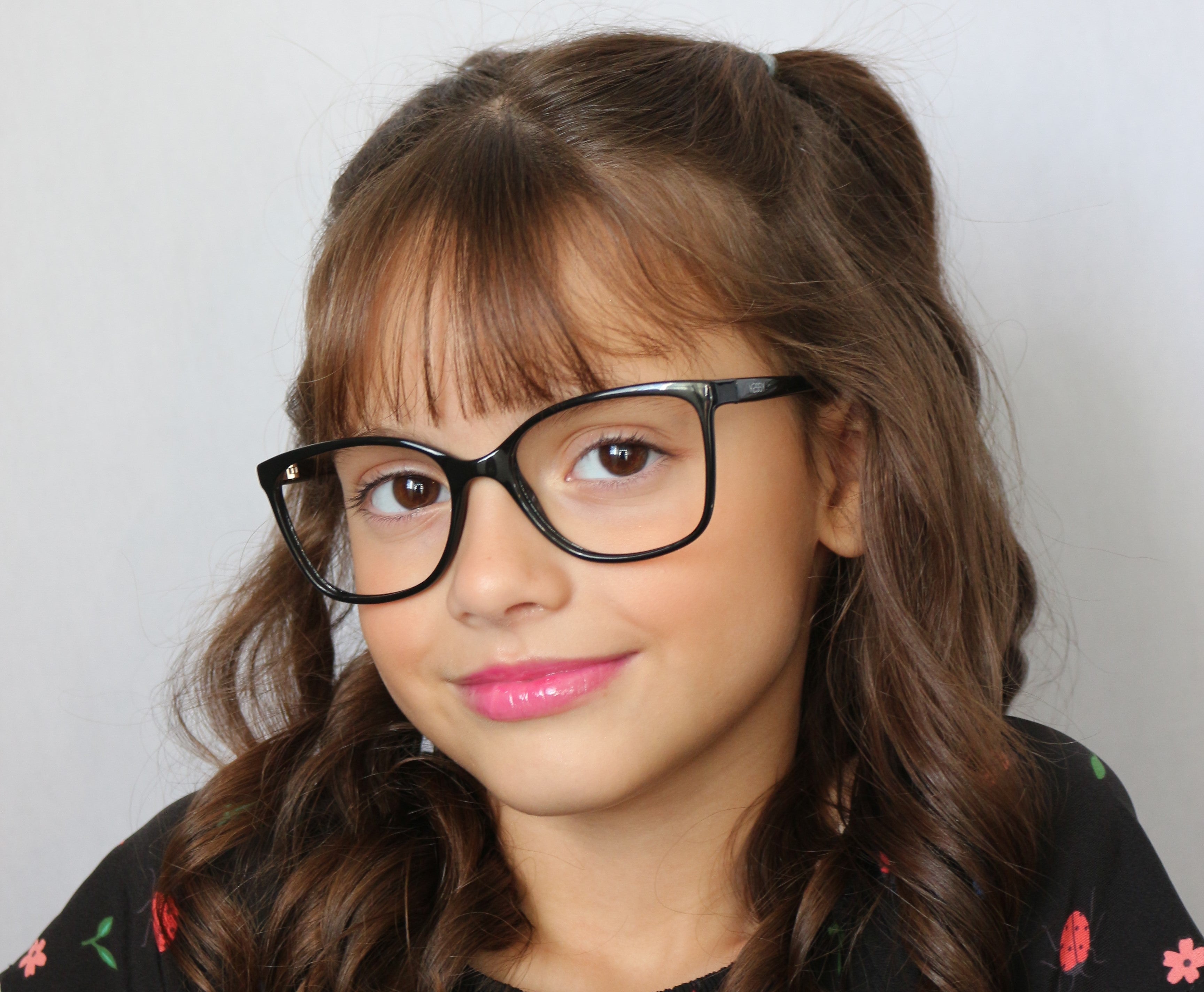 files/Oculos_de_grau_infantil_kesssy_910_preto_rosto_a103de2d-b7bb-46c1-bf5c-3e133faa6031.jpg