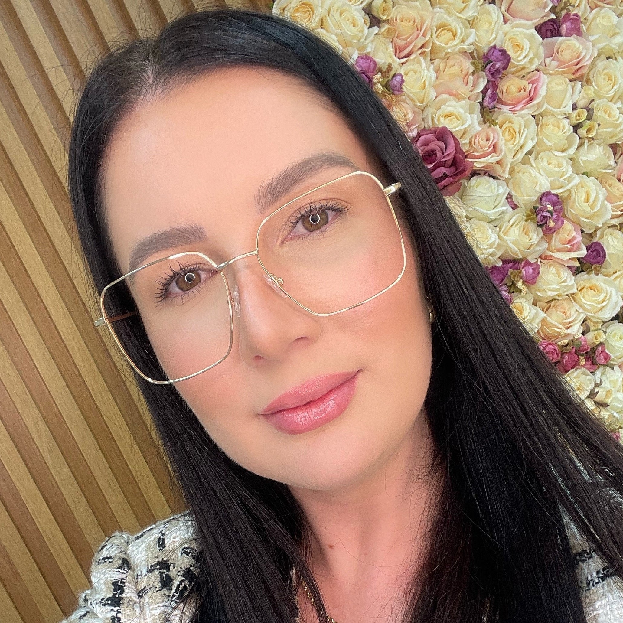 files/kessy_oculos_de_grau_401_dourado.jpg