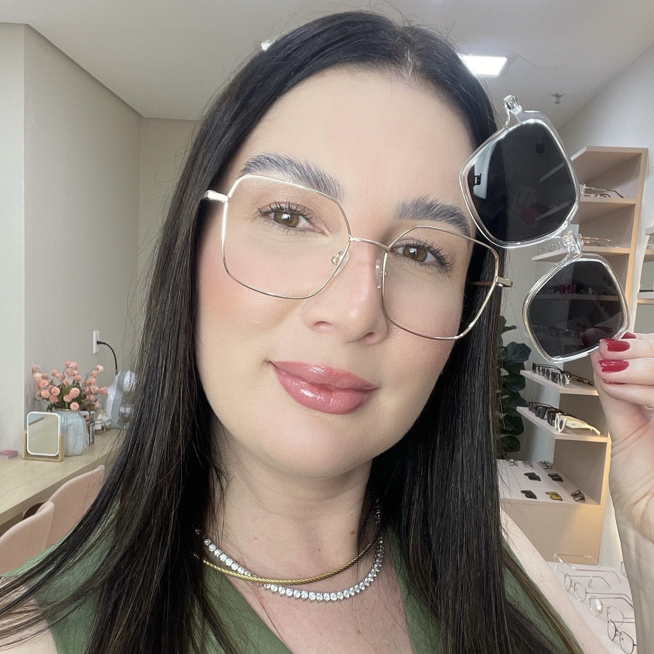 files/oculos_De_grau_kessy_400_dourado_clipon.jpg