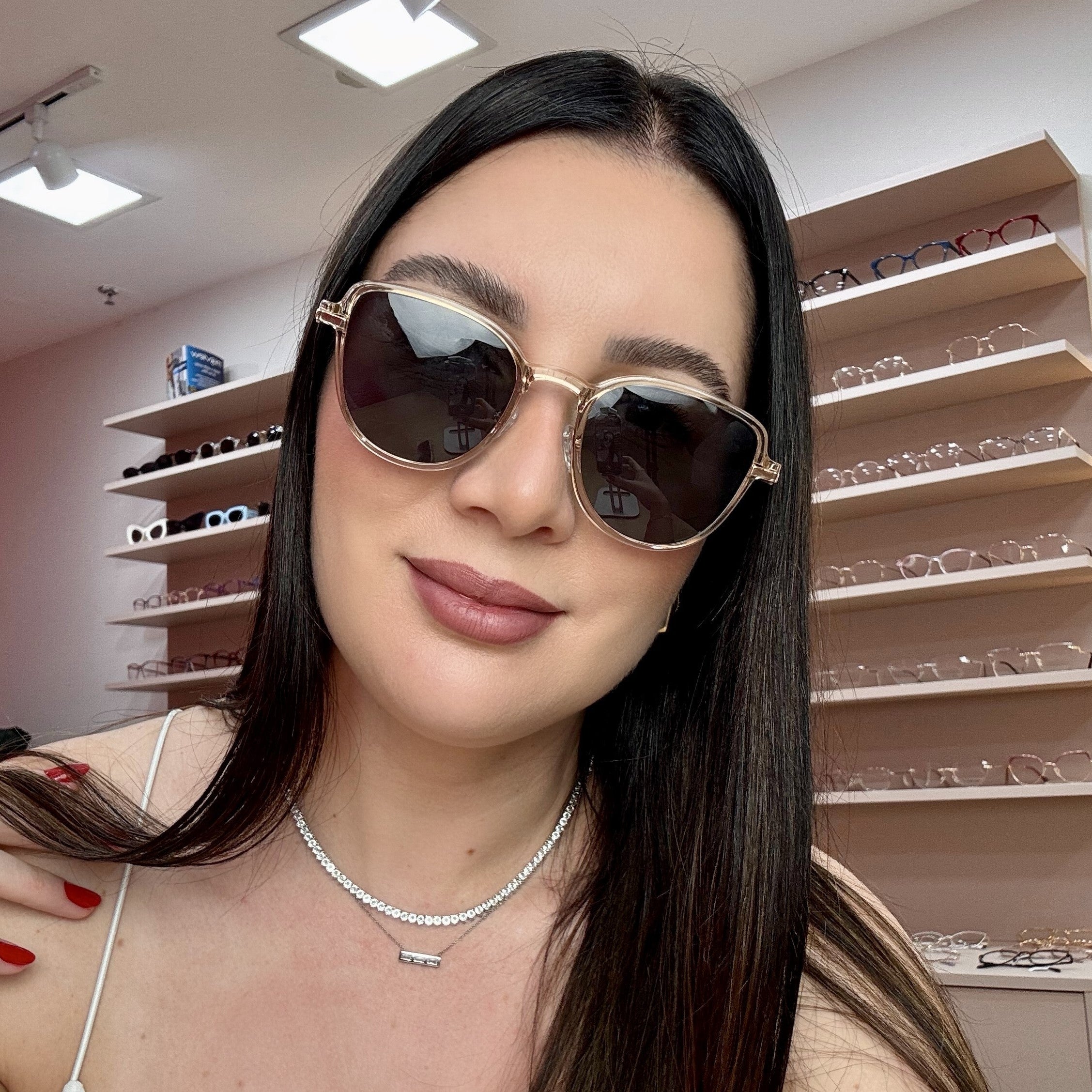 files/oculos_de-Grau_kessy_331_rose_clip_rosto.jpg