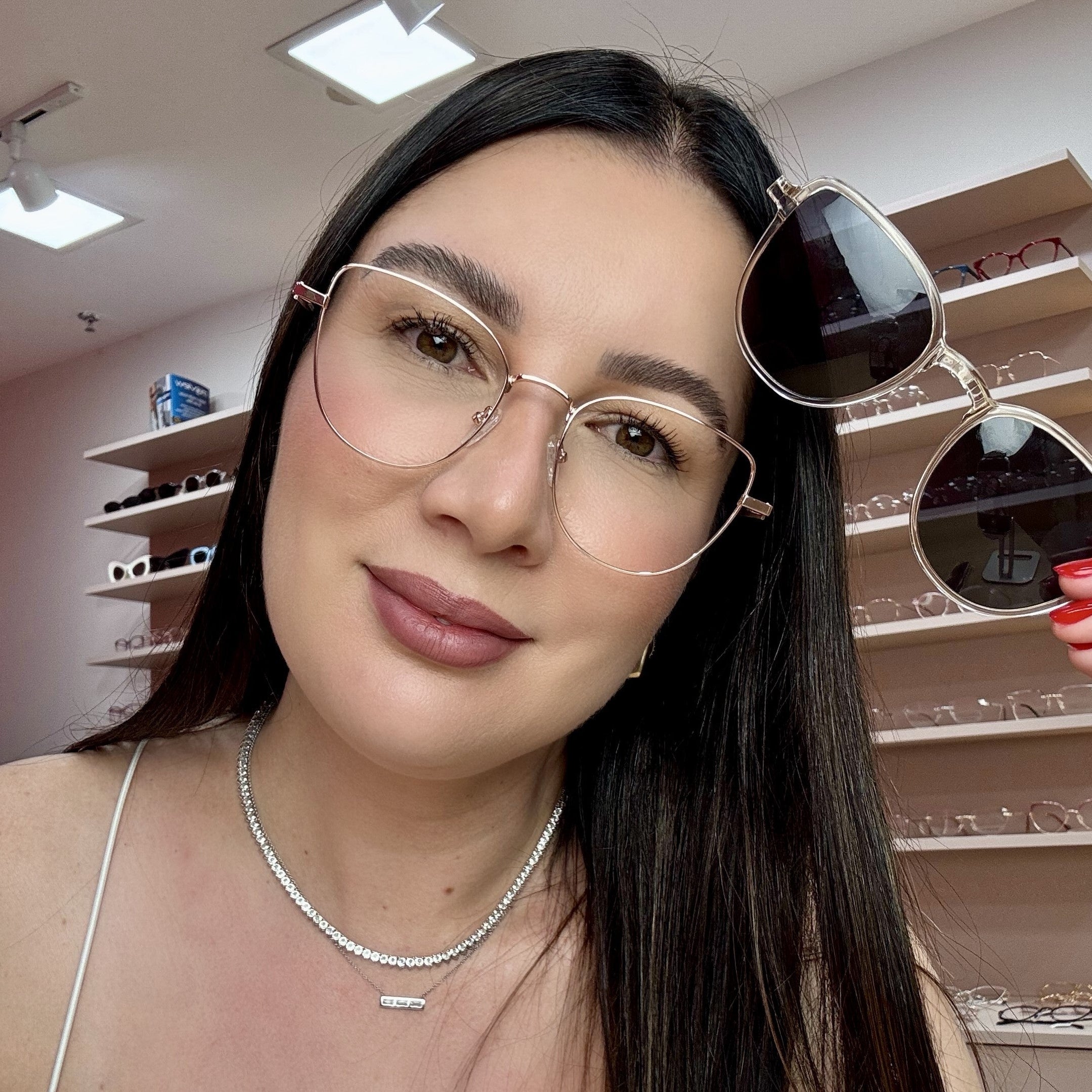 files/oculos_de-Grau_kessy_331_rose_rosto.jpg