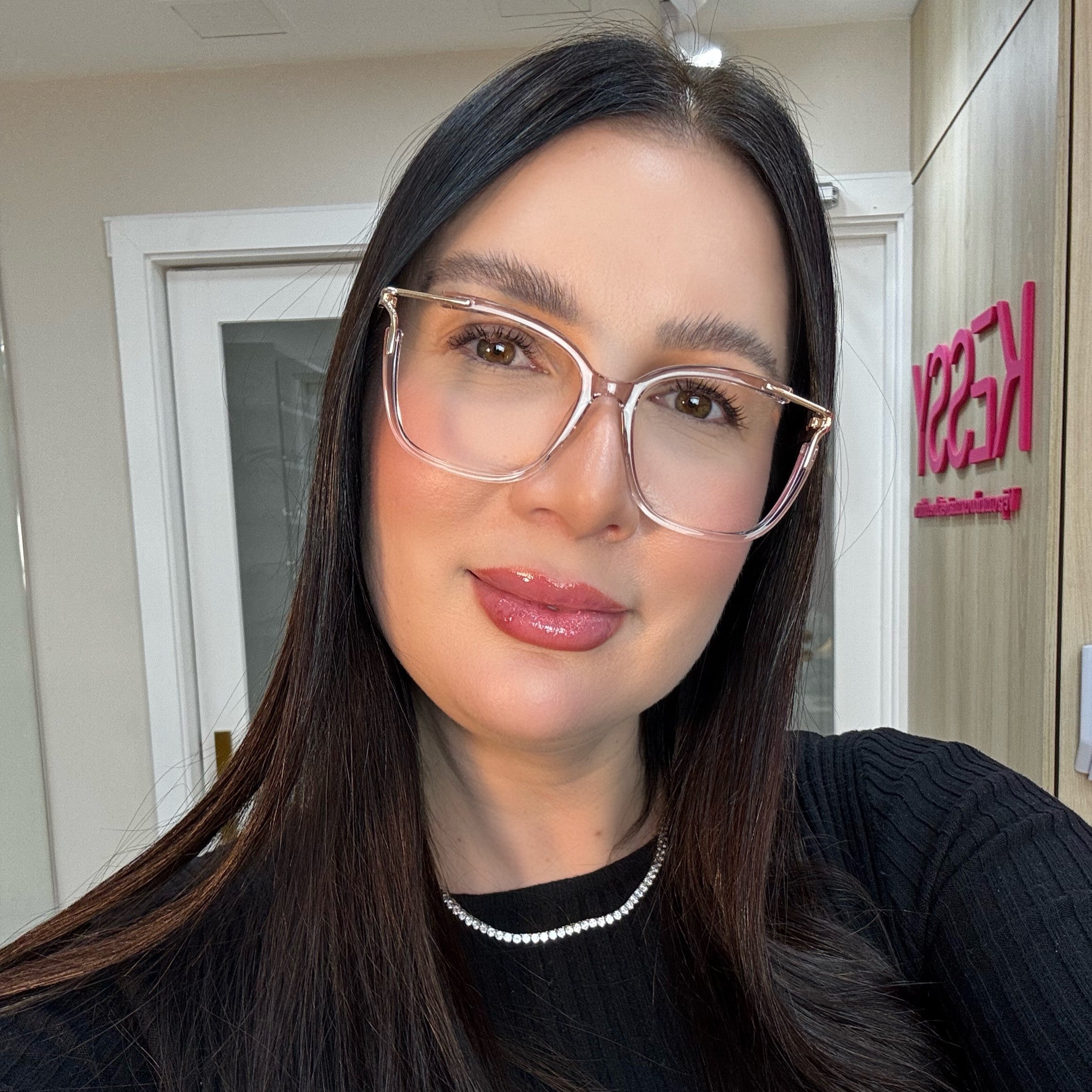 files/oculos_de-grau_feminino_kessy_125_rose_transparente.jpg
