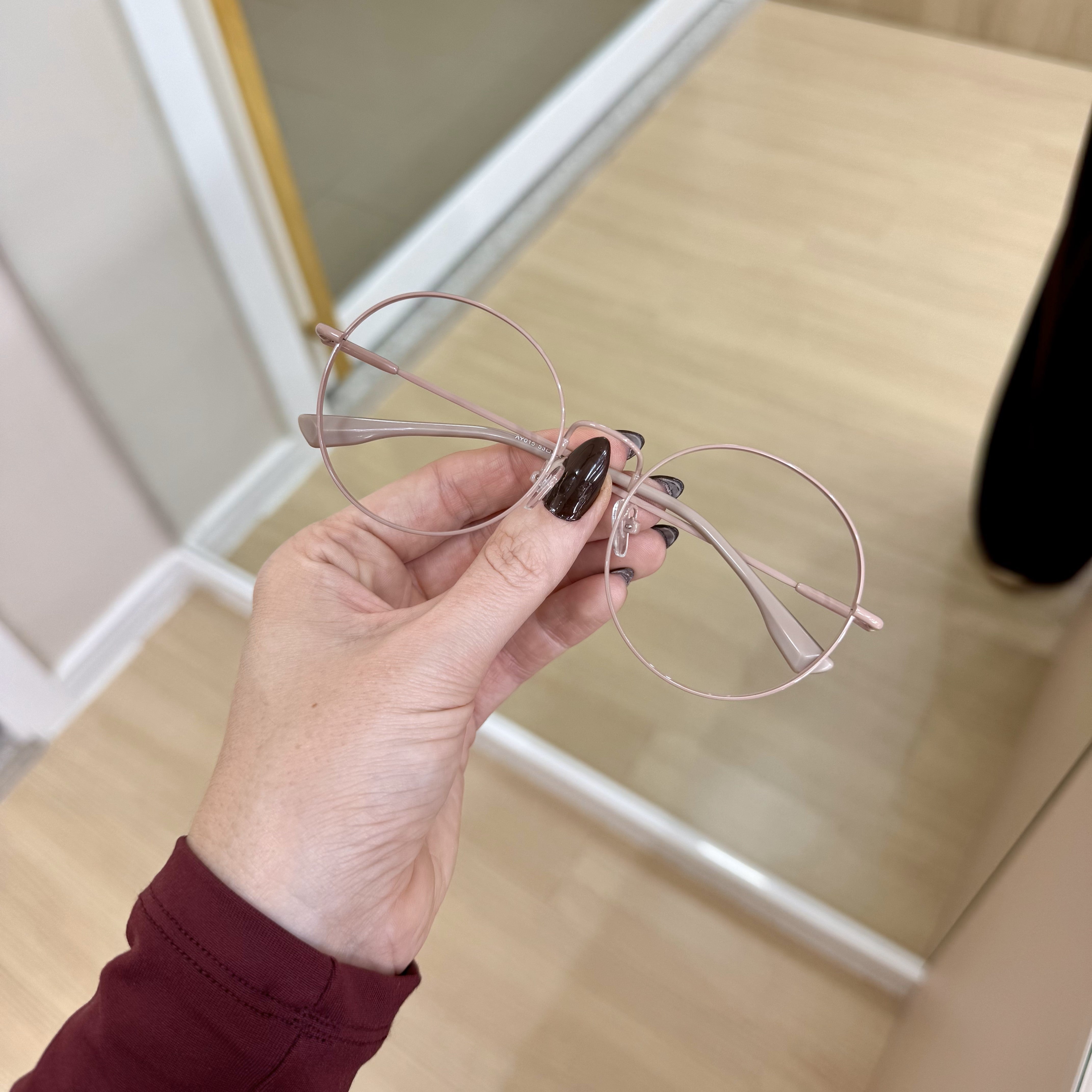 files/oculos_de_grau_feminino_kessy_157_nude.jpg