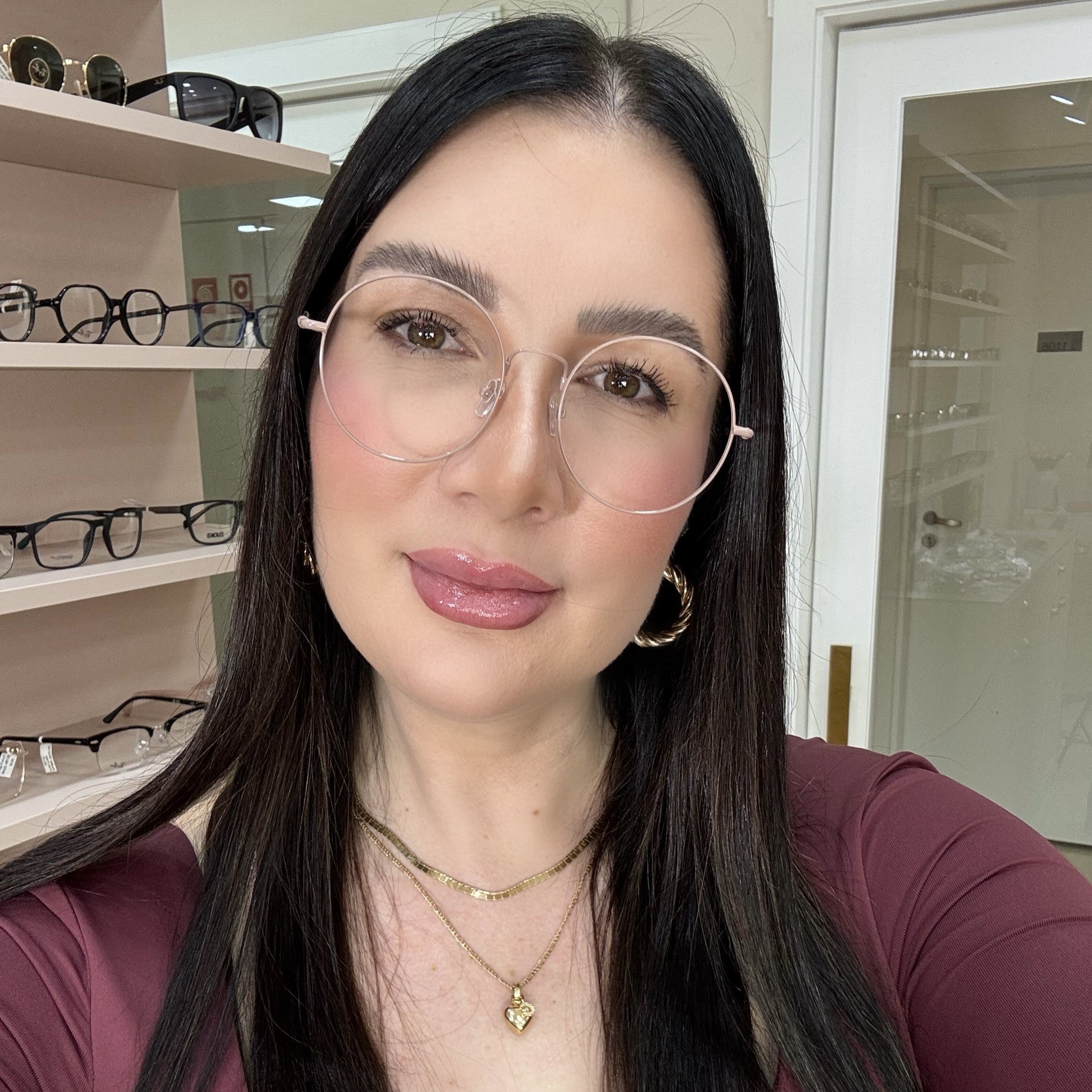 files/oculos_de_grau_feminino_kessy_157_nude_rosto.jpg