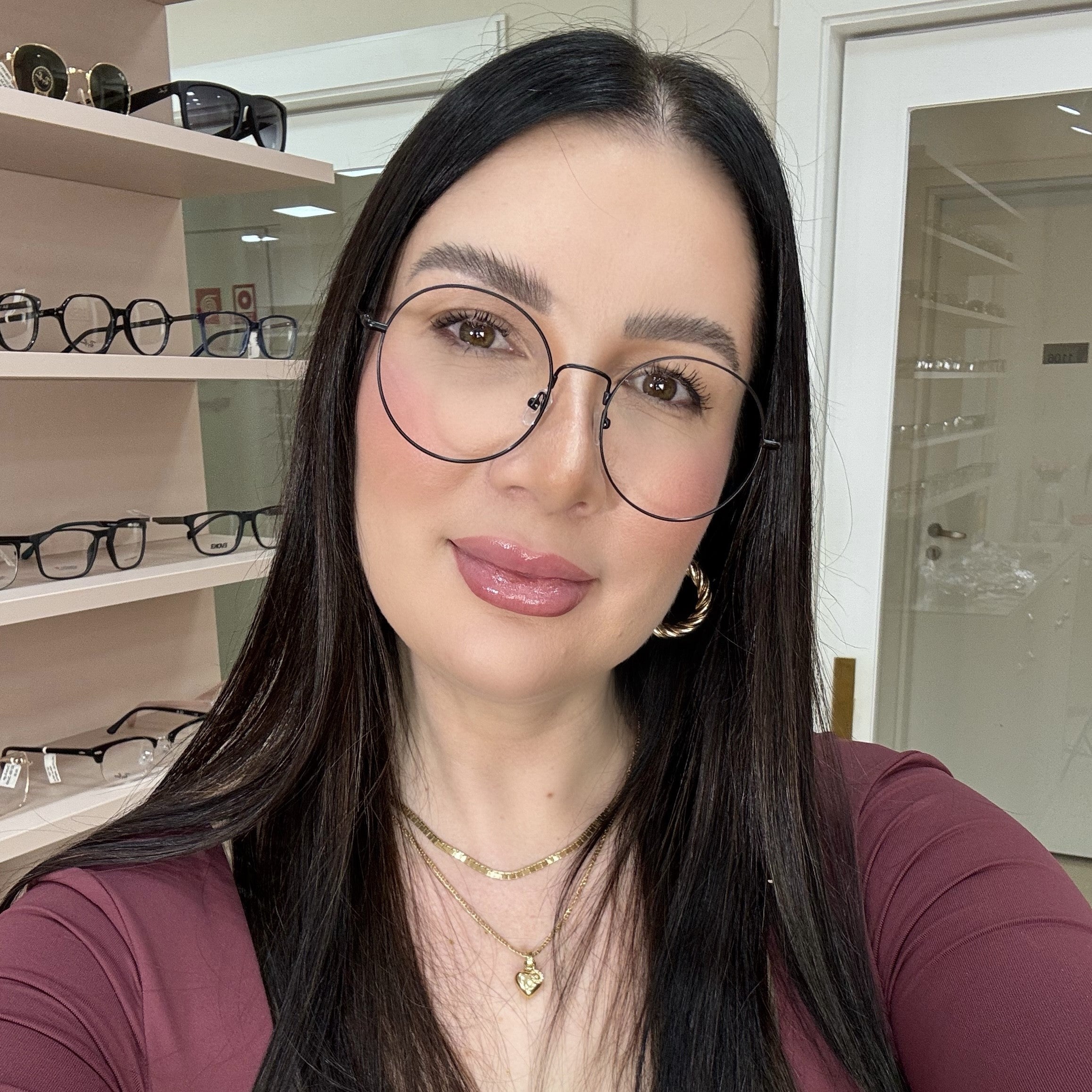 files/oculos_de_grau_feminino_kessy_157_preto_rosto.jpg