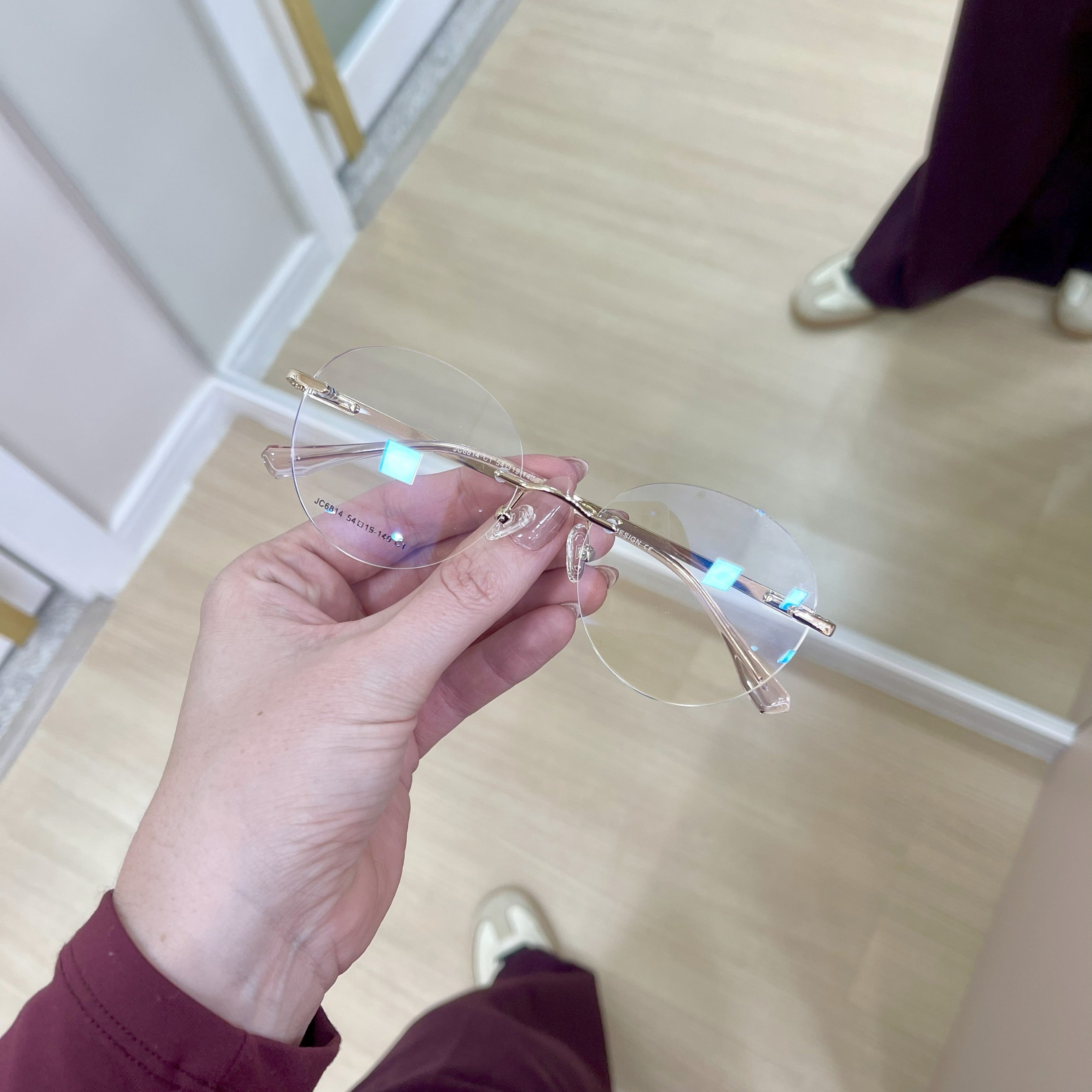 files/oculos_de_grau_feminino_kessy_476_dourado_rosa.jpg