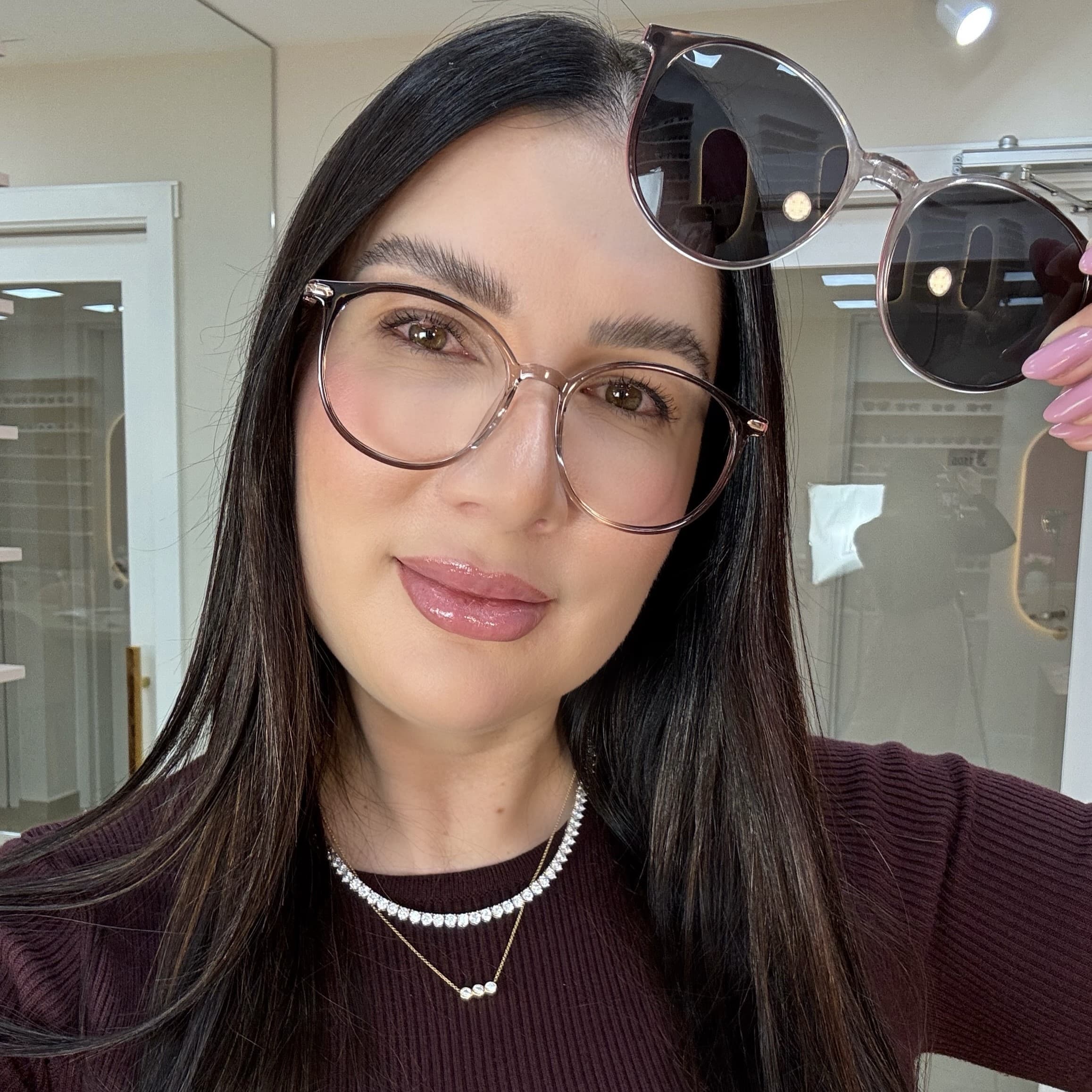 files/oculos_de_grau_feminino_kessy_938_pro_marrom_degrade_1_1.jpg