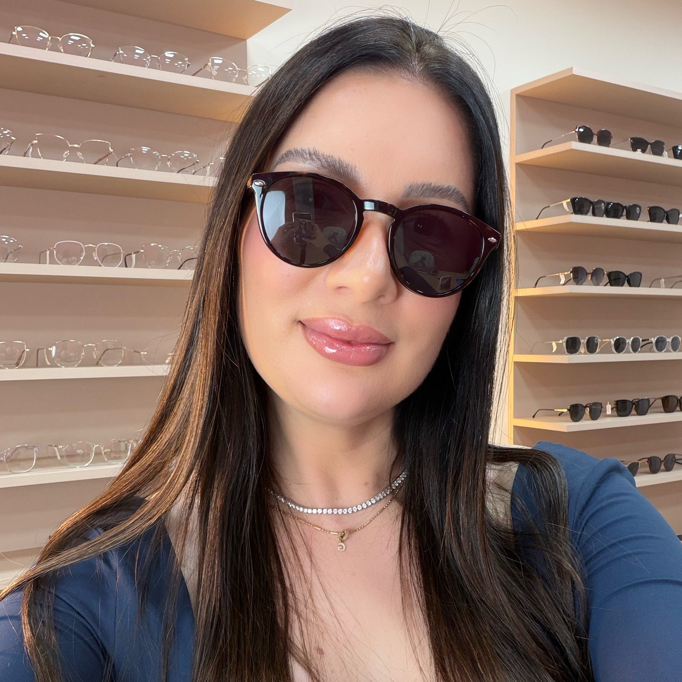 files/oculos_de_grau_kessy_190_demi_rosto_2.jpg