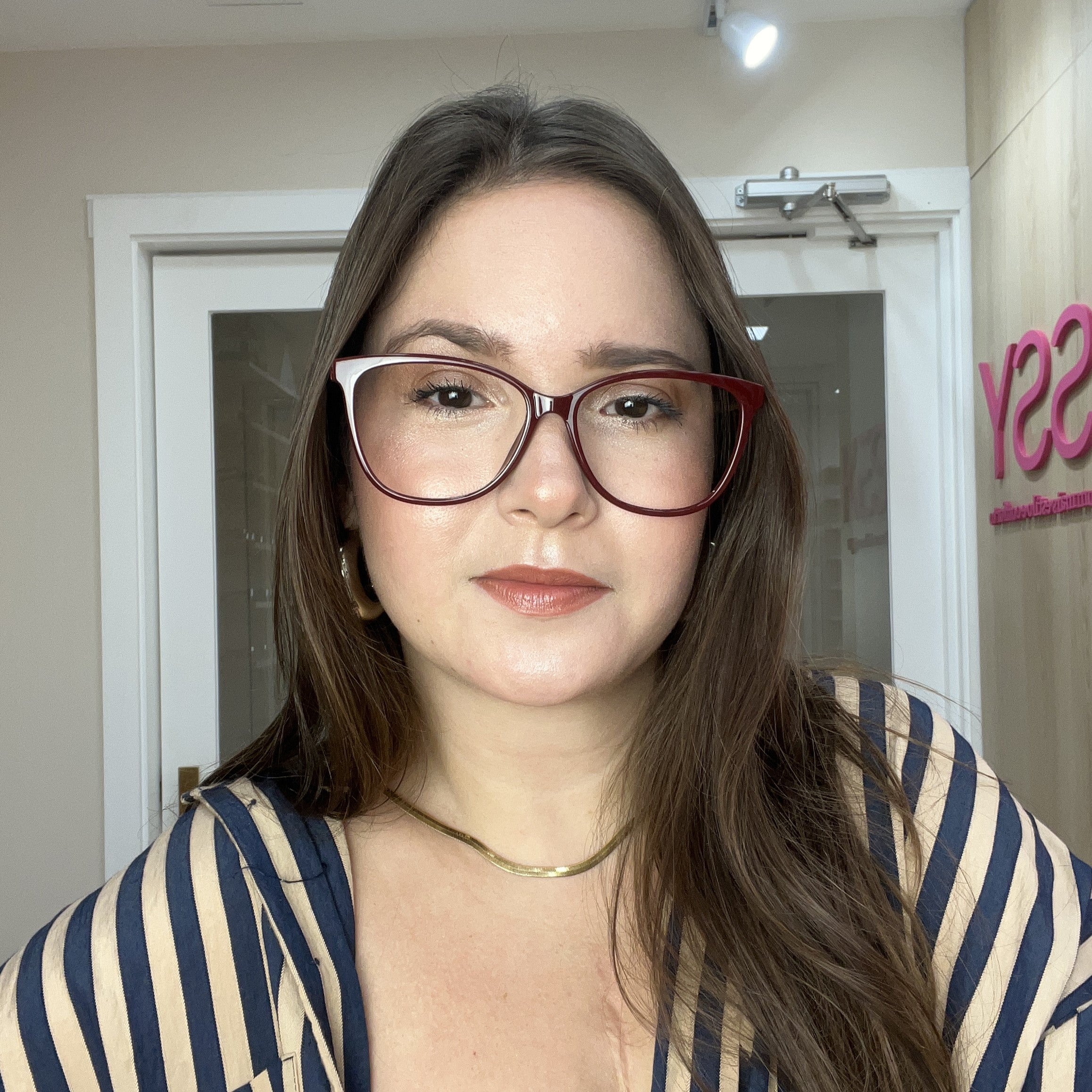 files/oculos_de_grau_kessy_215_vinho.jpg
