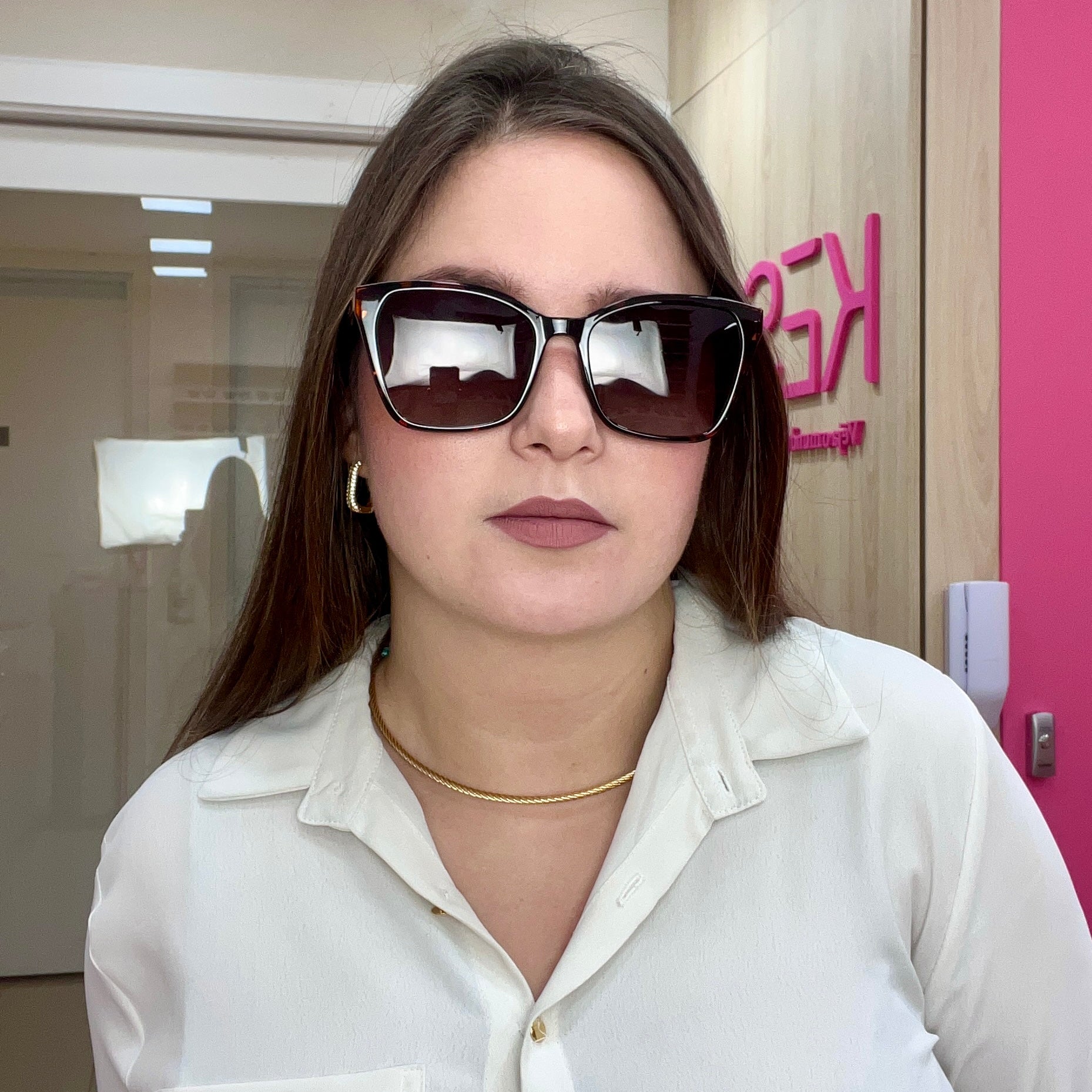 files/oculos_de_grau_kessy_293_demi_rosto_clip_4f3cf75d-84ee-42a0-9e1c-d54d77caf412.jpg