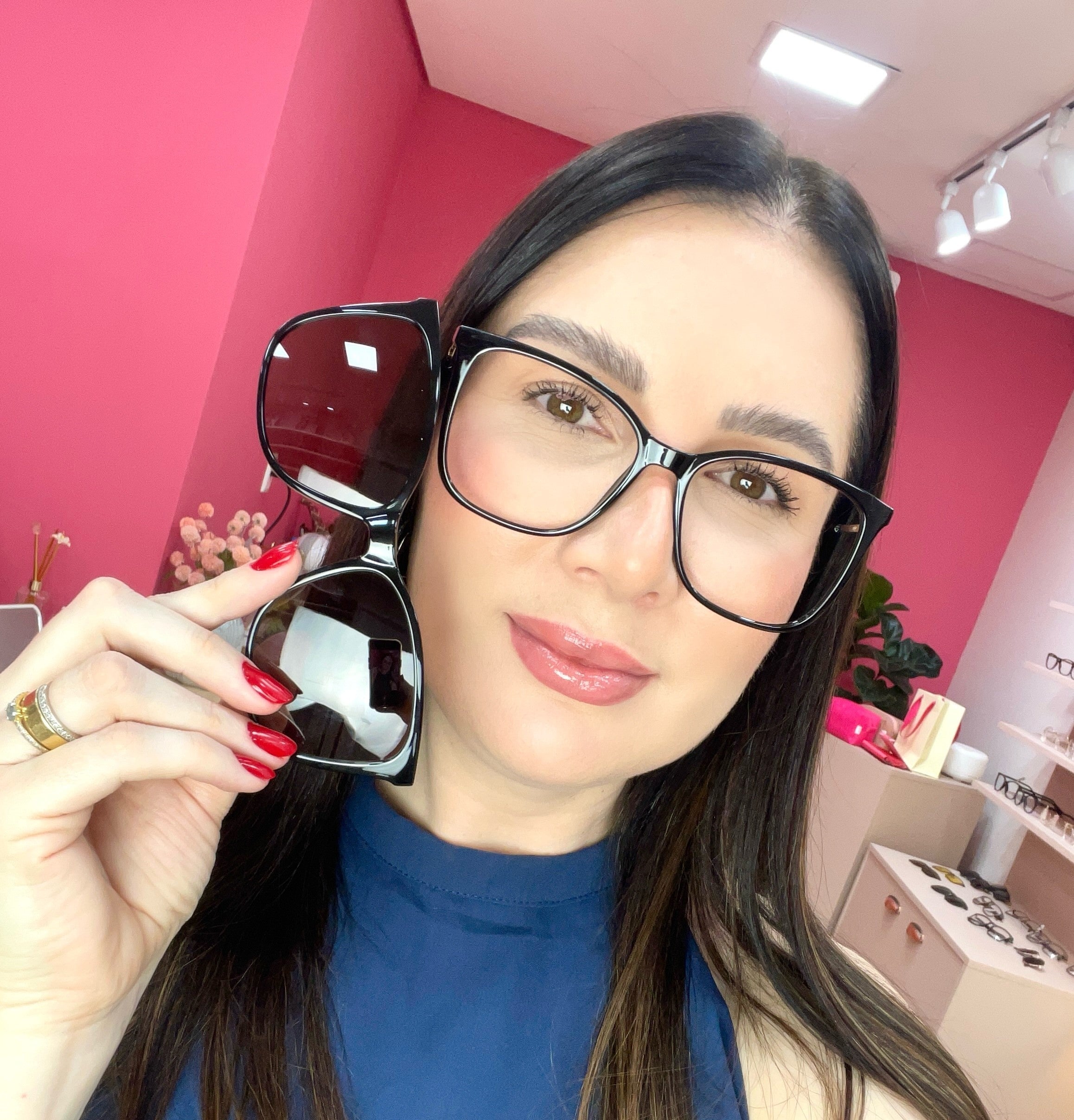 files/oculos_de_grau_kessy_294_preto_rosto_a5de61bf-a841-4765-829e-870b59508f2a.jpg
