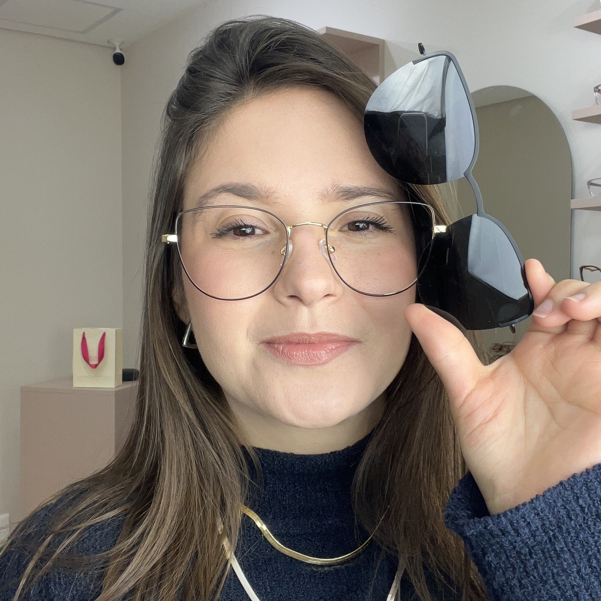 files/oculos_de_grau_kessy_315_clip_on_preto_dourado.jpg