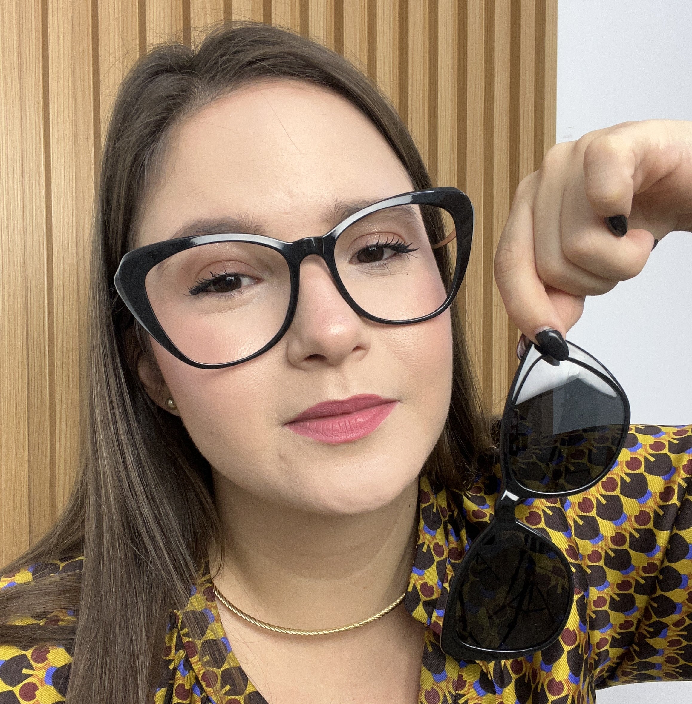 files/oculos_de_grau_kessy_391_preto_rosto_5f9ca61c-9ed8-41dc-a549-e2b483309175.jpg