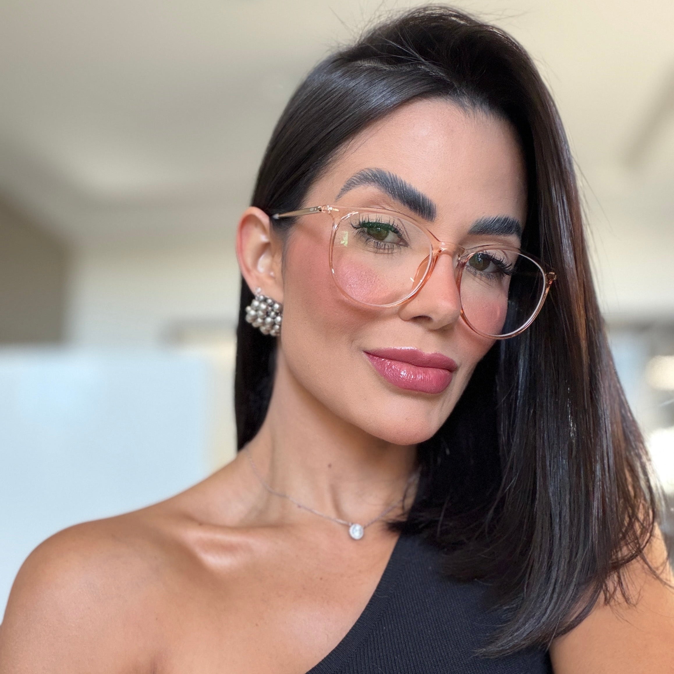 files/oculos_de_grau_kessy_feminino_135_transparente_dourado_joyce_1.jpg
