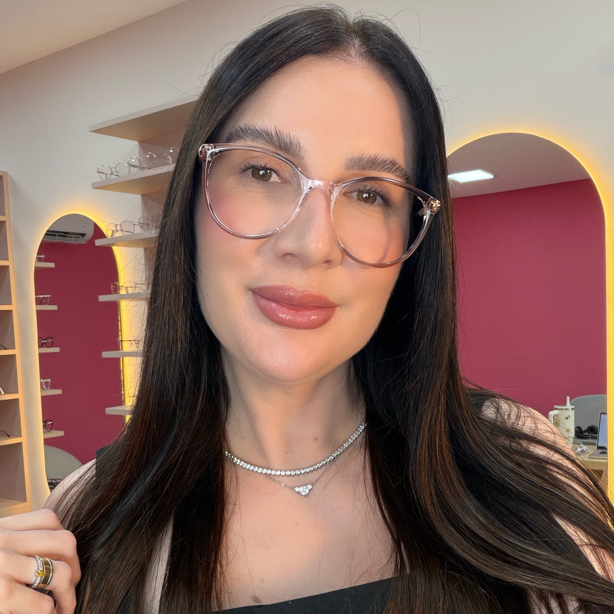 files/oculos_de_grau_kessy_feminino_136_marrom_mesclado_7bd5a97b-a18b-4f4e-b20a-6bdb6386770d.jpg