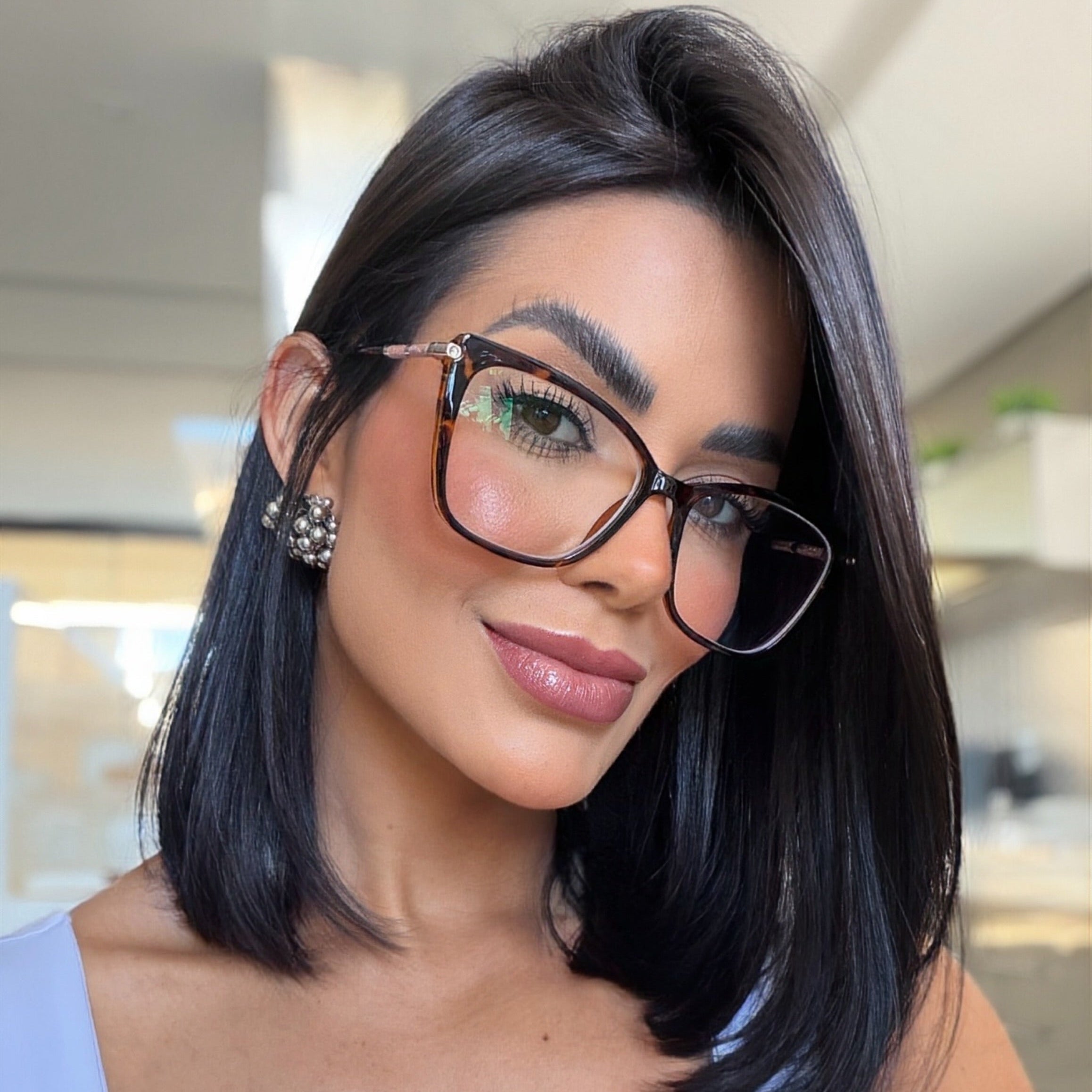 files/oculos_de_grau_kessy_feminino_286_demi_joyce_4.jpg