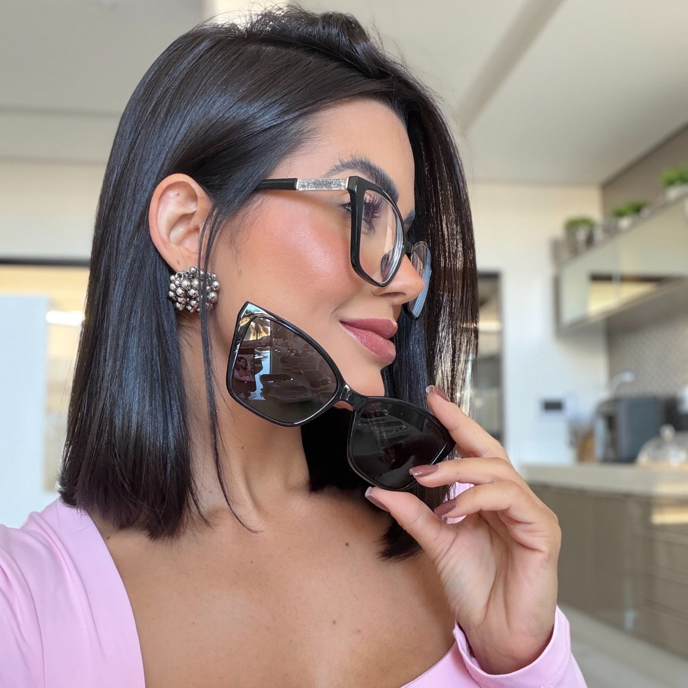 files/oculos_de_grau_kessy_feminino_287_preto_joyce_1.jpg