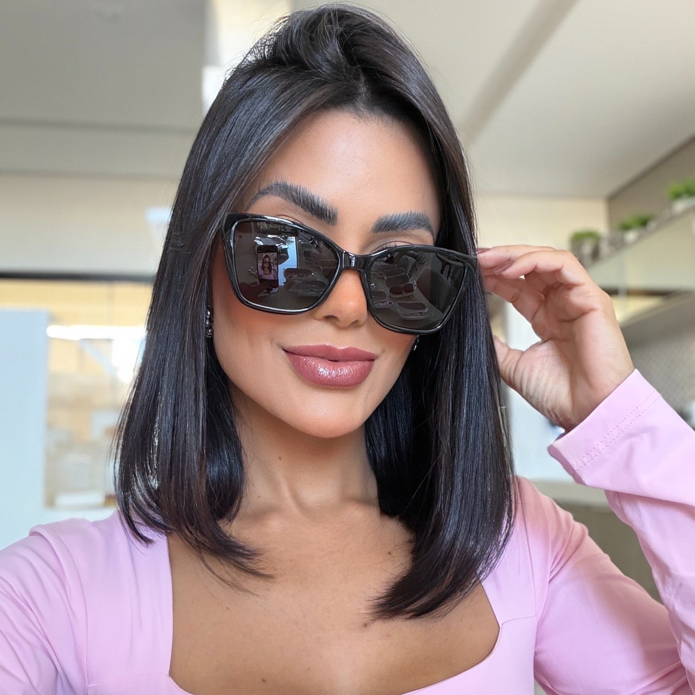 files/oculos_de_grau_kessy_feminino_287_preto_joyce_2.jpg