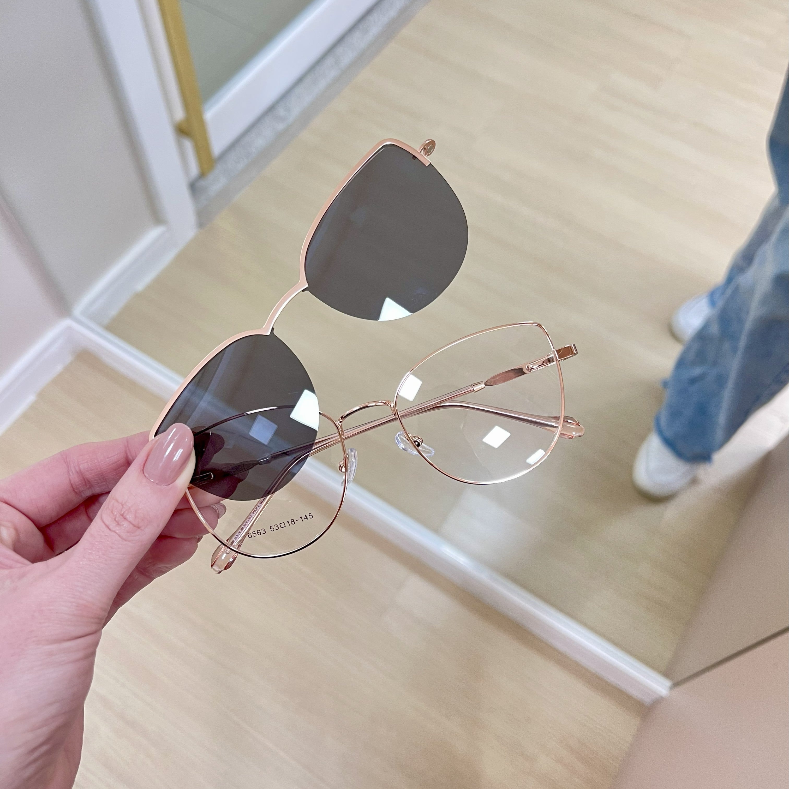 files/oculos_de_grau_kessy_feminino_315_clip_on_rose.jpg