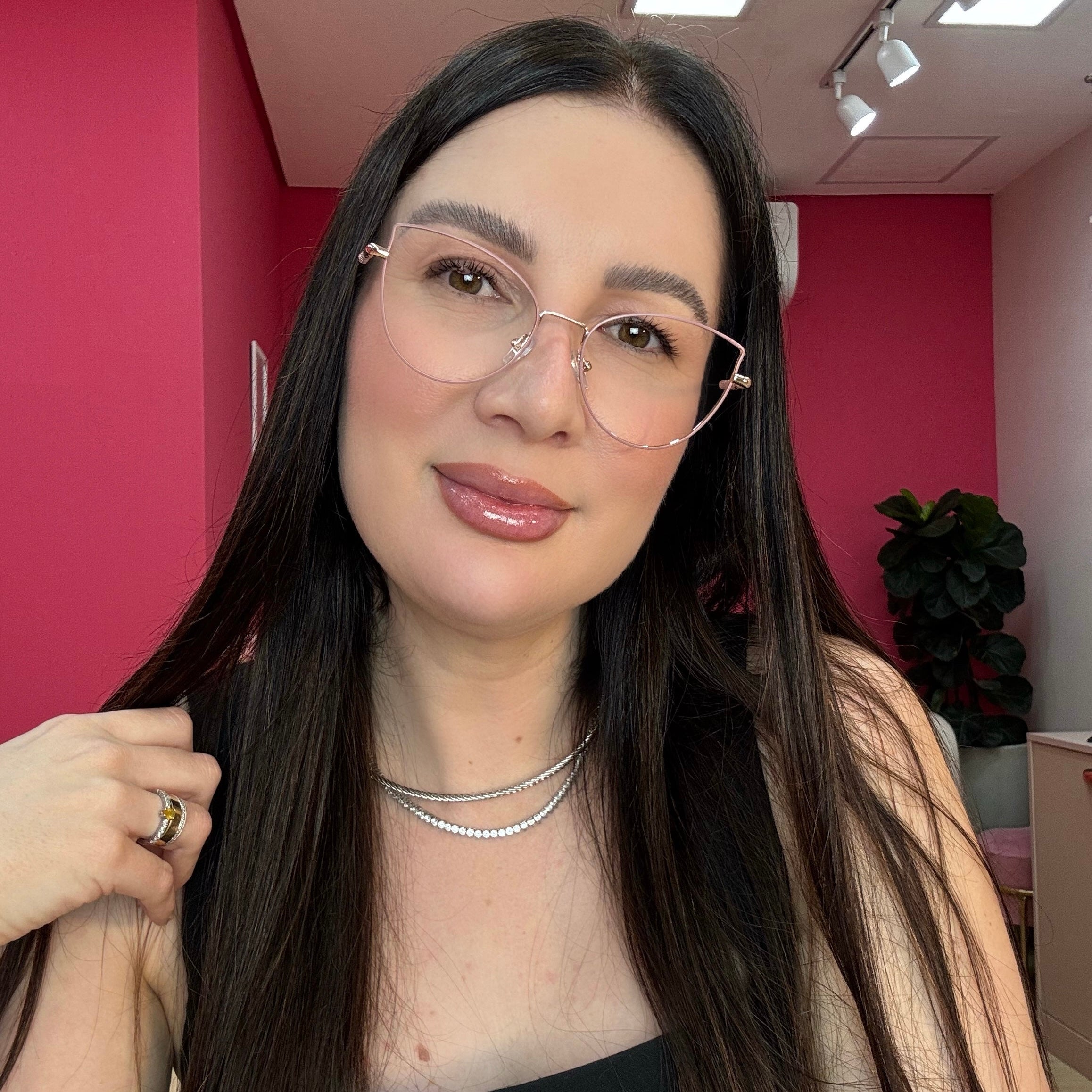 files/oculos_de_grau_kessy_feminino_405_glitter_dourado_rosa_29933d75-f91b-4956-b591-fbc1ec8b7aba.jpg