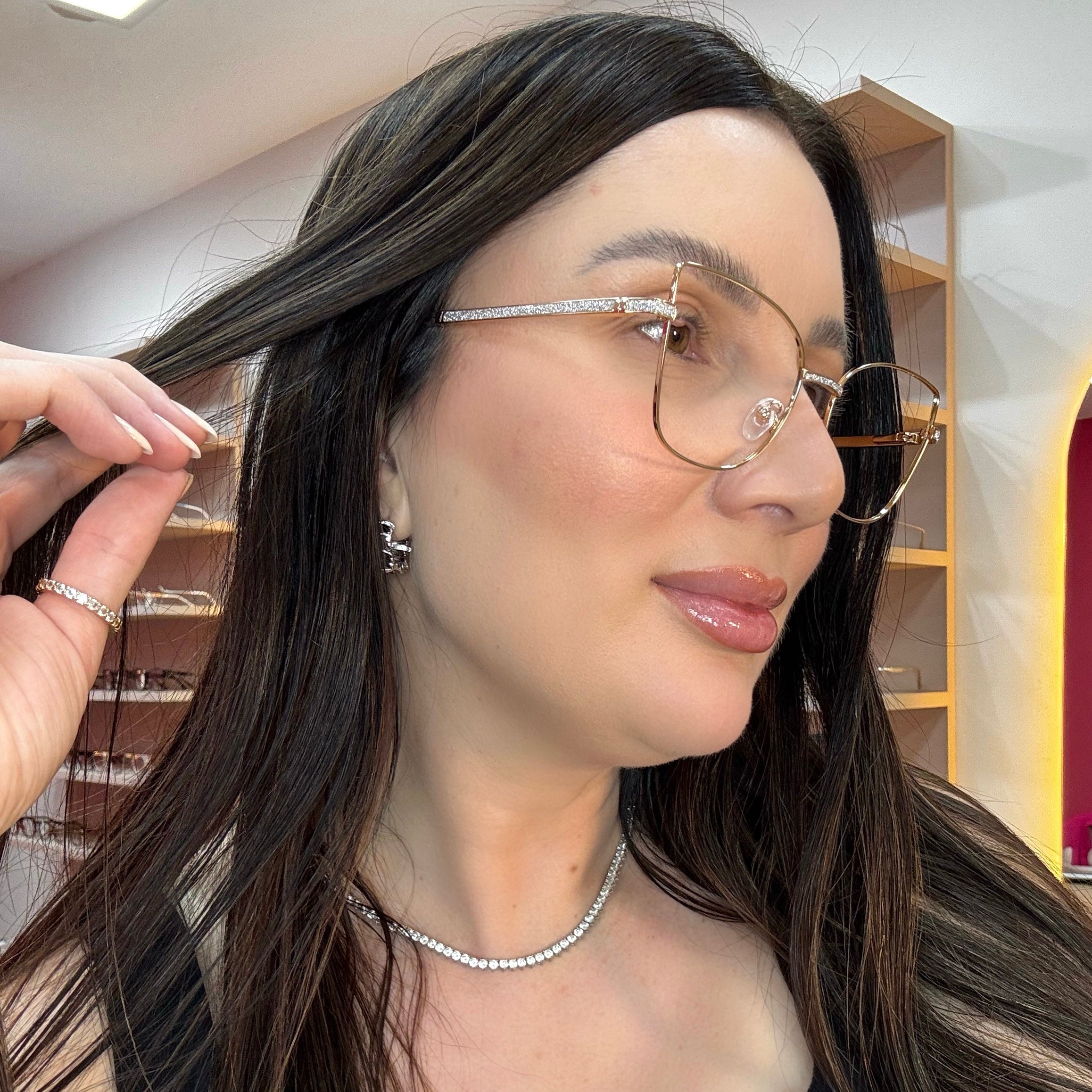 files/oculos_de_grau_kessy_feminino_408_dourado_43fc4b6b-38b8-44ed-94ab-835cf374e7e2.jpg