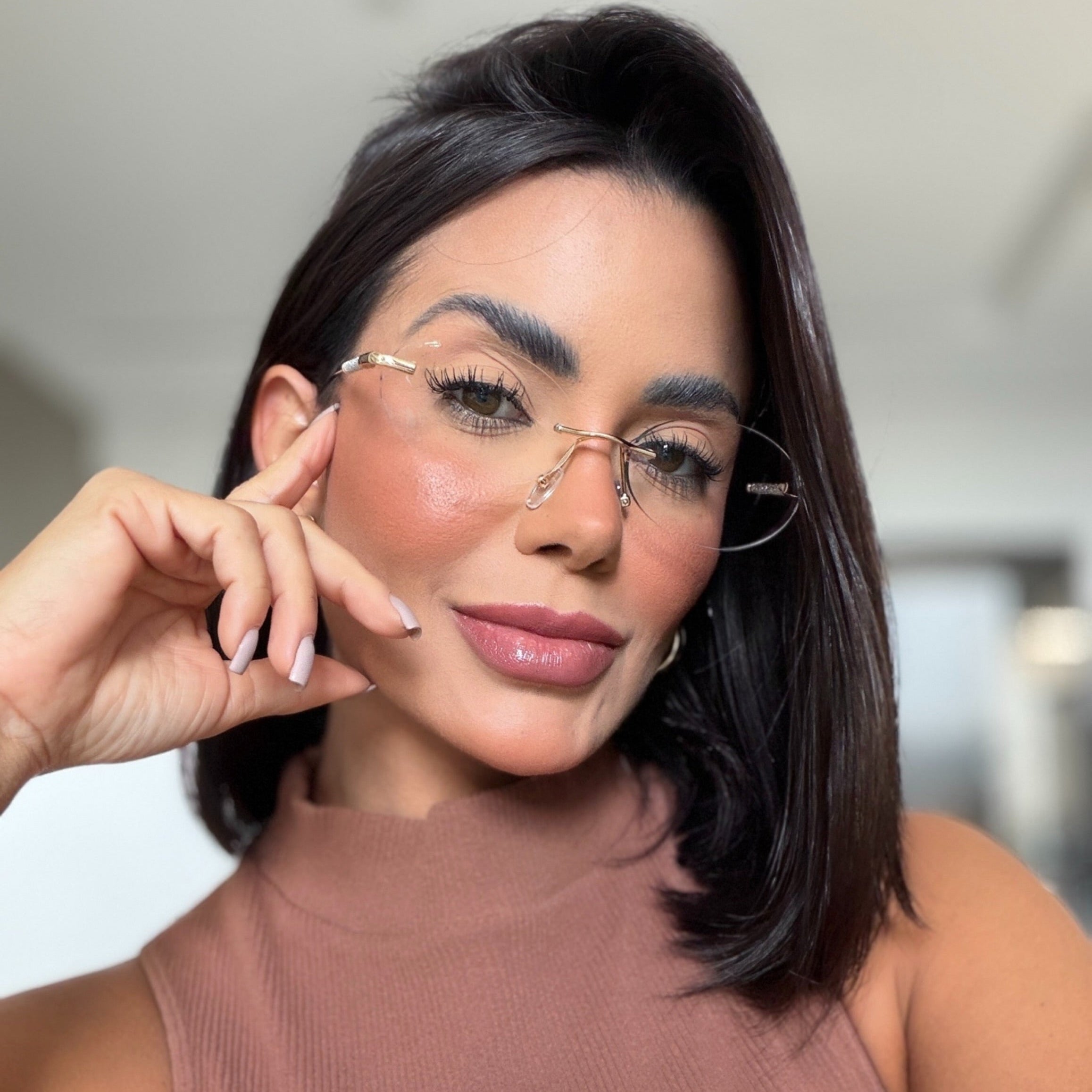 files/oculos_de_grau_kessy_feminino_473_dourado_joyce_2.jpg