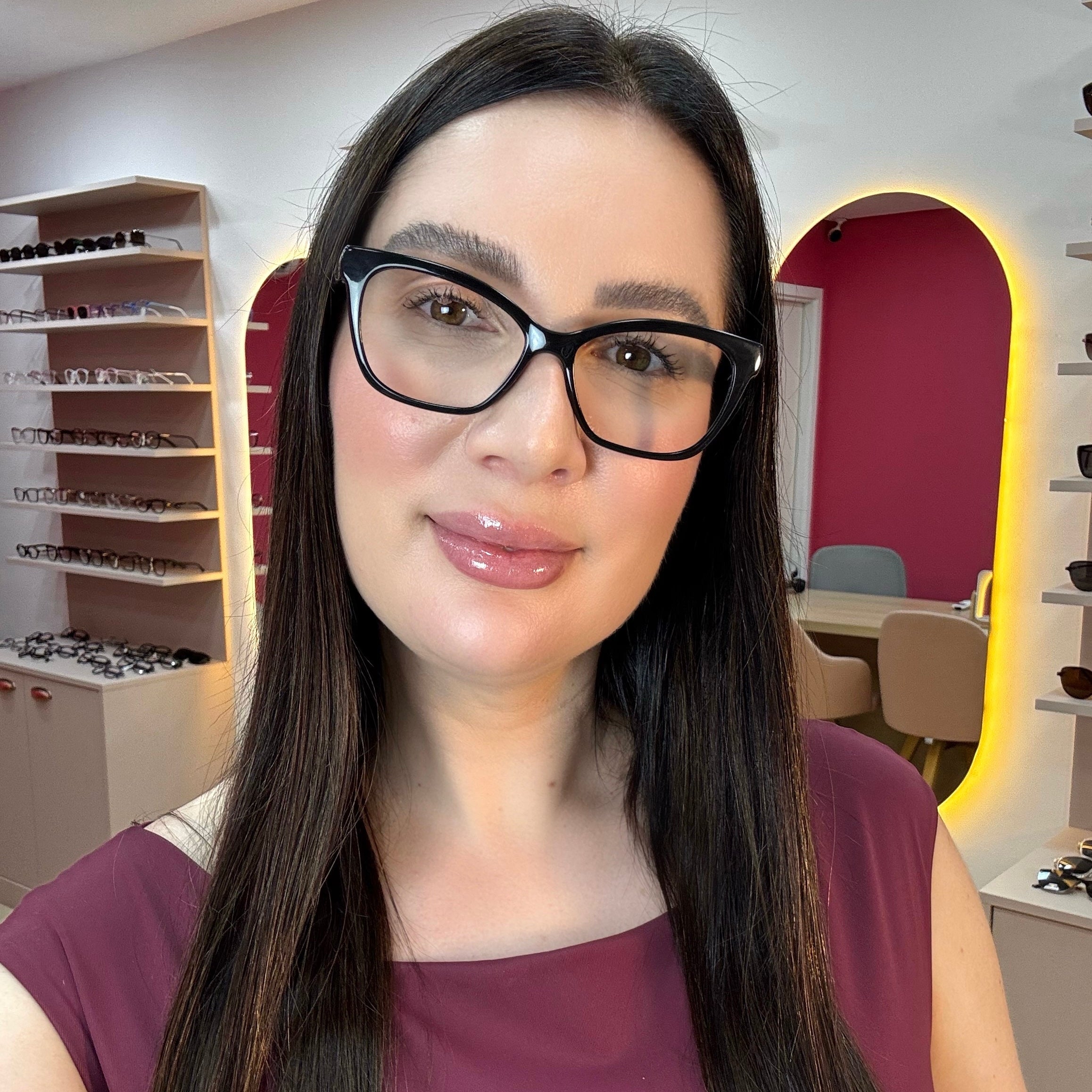 files/oculos_de_grau_kessy_feminino_715_preto_5d375dca-3d5c-4bac-b66e-671fd5701fa3.jpg