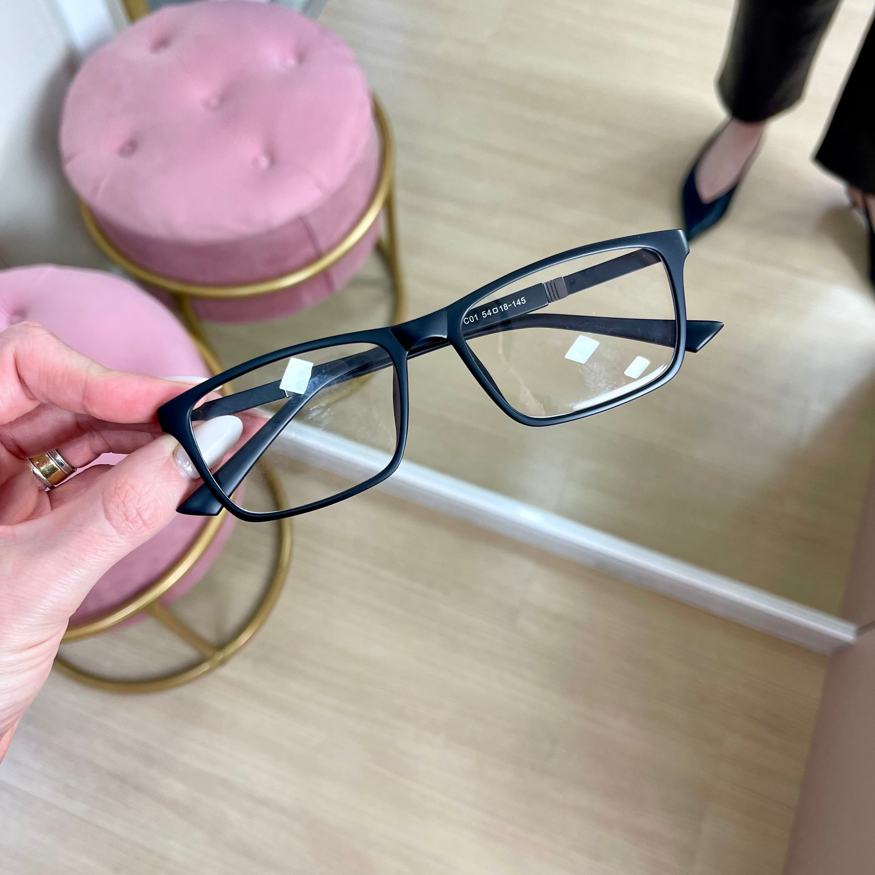 files/oculos_de_grau_kessy_masculino_827_preto_1.heic